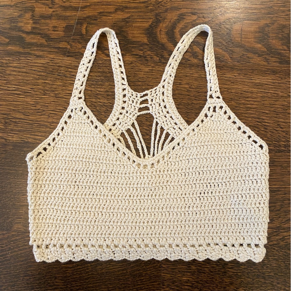 Garage knitted crop top!